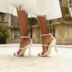 Sophia Webster Rosalind Pearl Sandal< BRIDAL